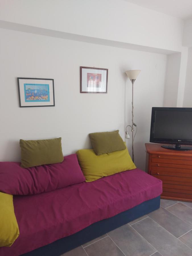 Mala Placa 센 외부 사진
